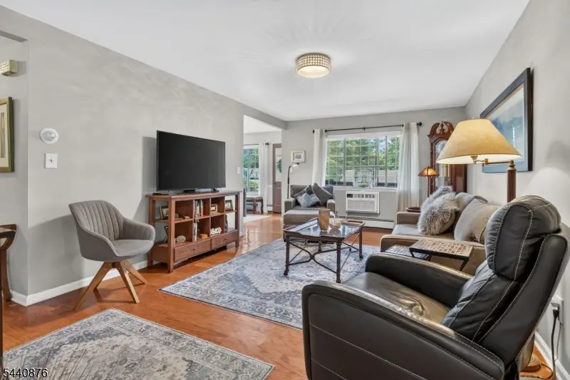 13G Kensington Rd #G, Chatham, NJ 07928 - #1