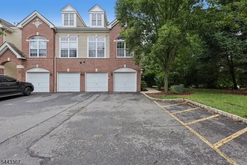 101 Rock Creek Dr, Clifton, NJ 07001 - #1