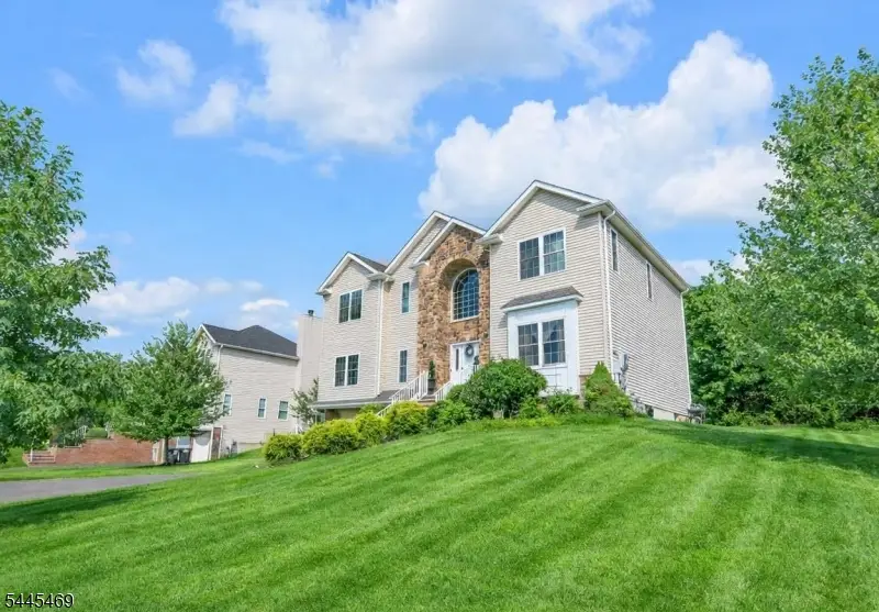 6 Jacob Way, Phillipsburg, NJ 08865 - #1