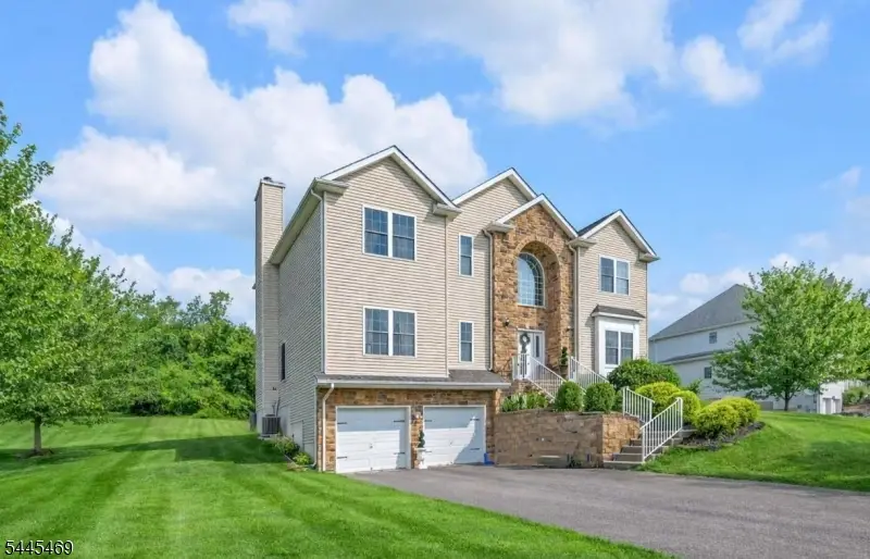 6 Jacob Way, Phillipsburg, NJ 08865 - #3