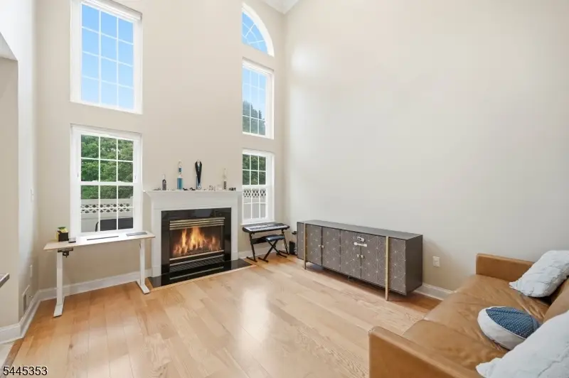 18 Clark Ct, The Hills, NJ 07920 - #2