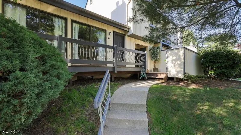 288 Crabtree Ct, Bernards, NJ 07920 - #2