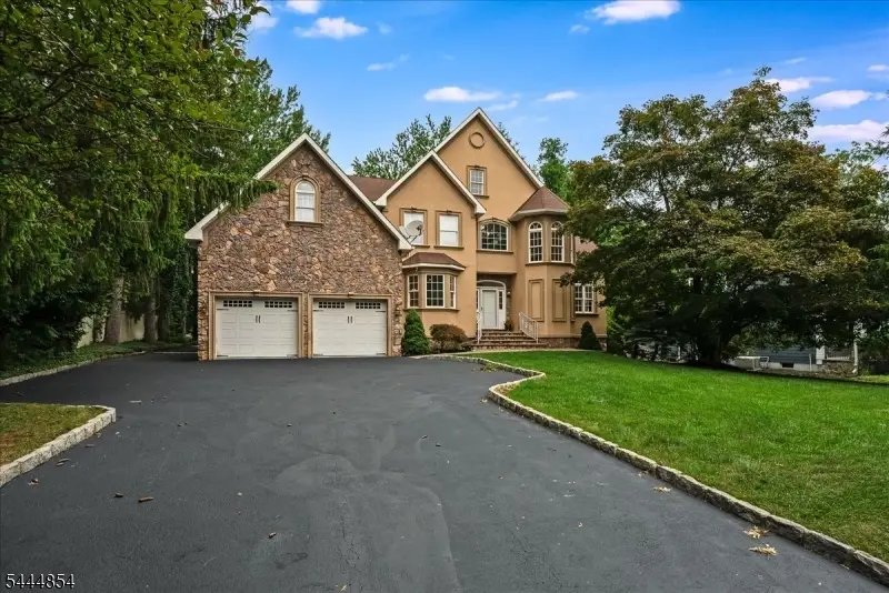 710 Plainfield Ave, Berkeley Heights, NJ 07922 - #2