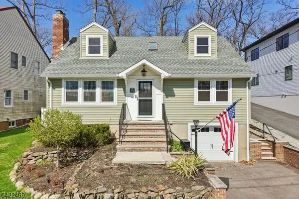 59 Oakwood Dr, Wayne Twp., NJ 07470