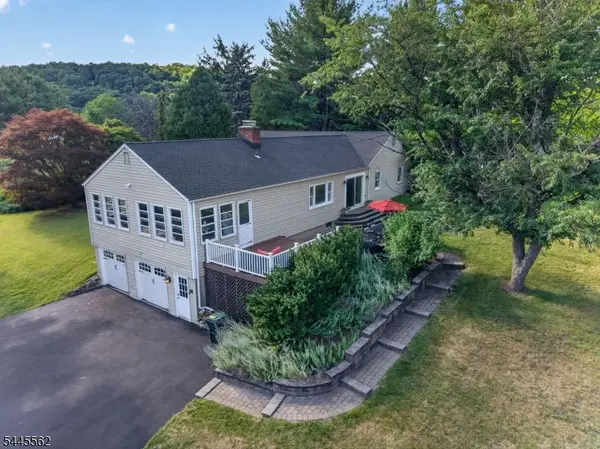 100 Black Brook Rd, Bethlehem Twp., NJ 08827
