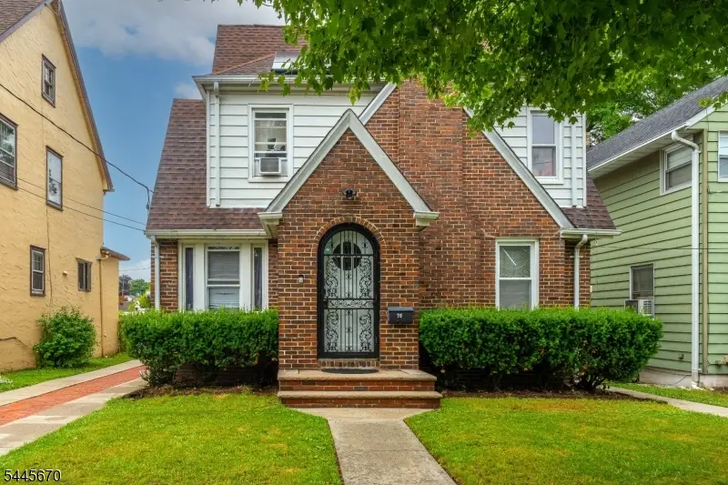 15 Stevens Rd, Belleville, NJ 07109 - #1