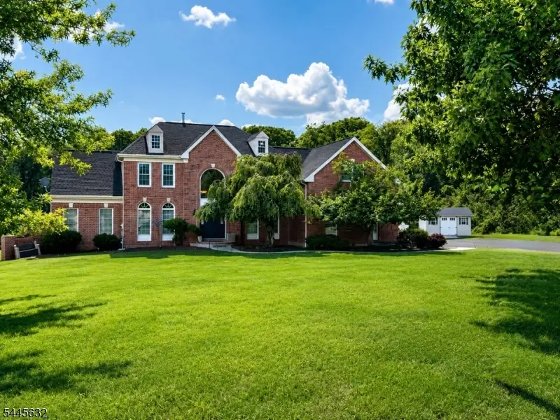 9 Meadow Run Rd, Holland, NJ 08848 - #1