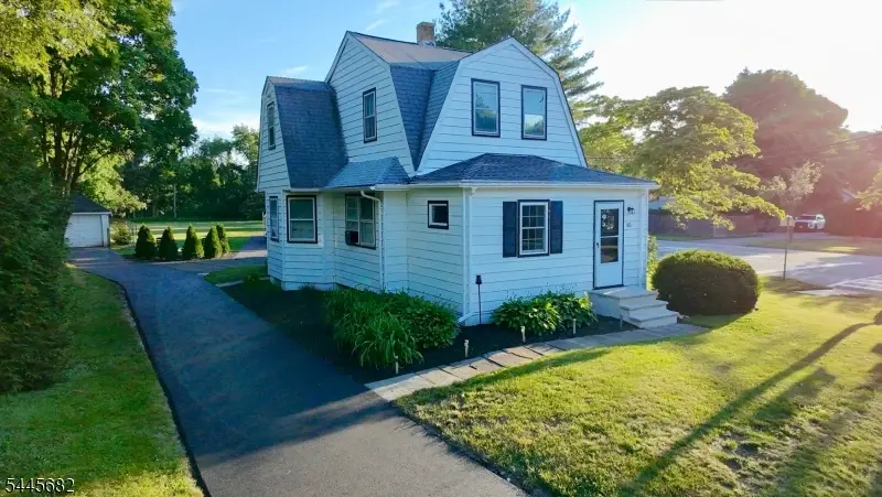 85 Kinnelon Rd, Kinnelon, NJ 07405 - #1