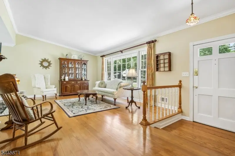 39 Whitney Dr, Berkeley Heights, NJ 07922 - #2