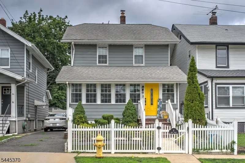 6 Grove St, Ampere North, NJ 07003 - #1