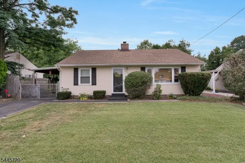 21 Louis Ave, Middlesex, NJ 08846 - #1