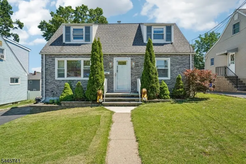 64 16th Ave, Elmwood Park, NJ 07407 - #1