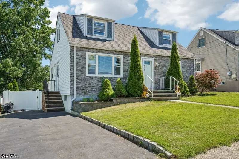 64 16th Ave, Elmwood Park, NJ 07407 - #2