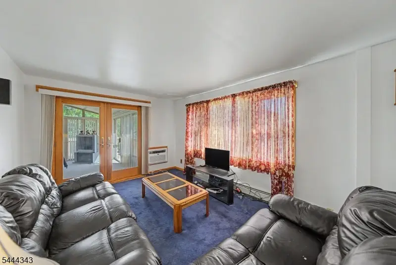 1 Clark St, Mine Hill, NJ 07803 - #3