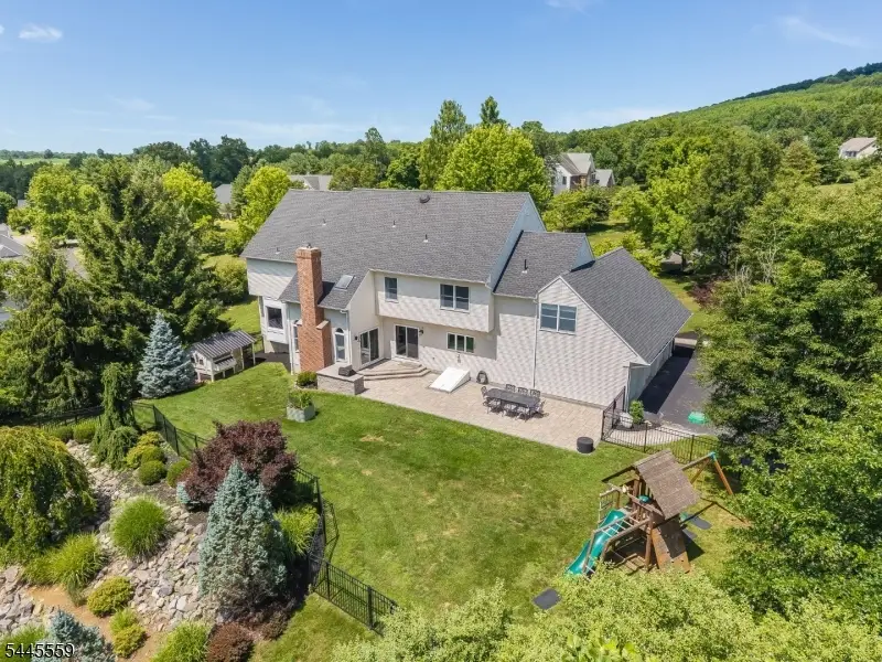 15 Chalfonte Dr, Clinton, NJ 08833 - #2