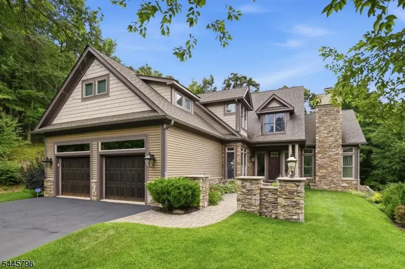 13 Old Swartswood Rd, Hampton, NJ 07860 - #2