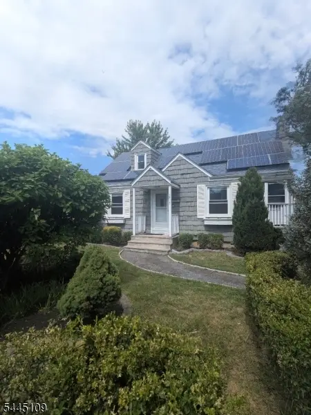 1815 N Stiles St, Linden City, NJ 07036