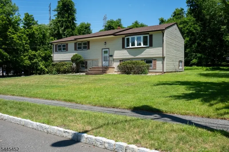 5 Crossbrook Ln, West Caldwell, NJ 07006 - #3