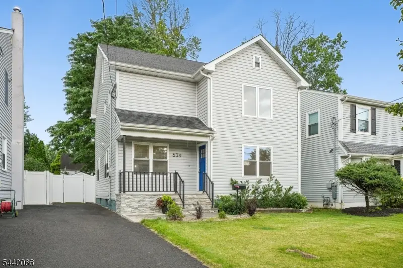 639 Myrtle Ave, Garwood, NJ 07027 - #1