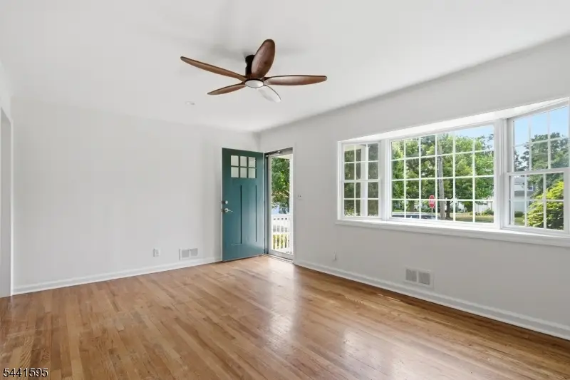 52 Hamilton St, Madison, NJ 07940 - #3