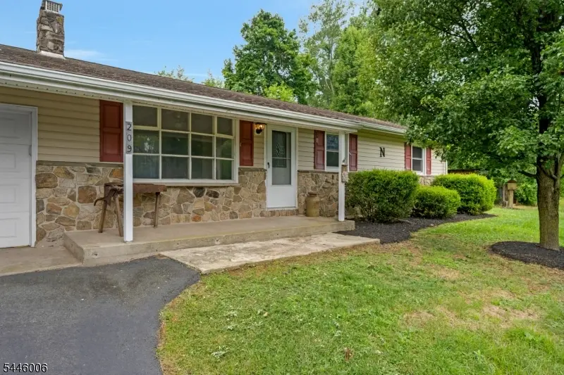209 Spring Garden Rd, Holland, NJ 08848 - #3
