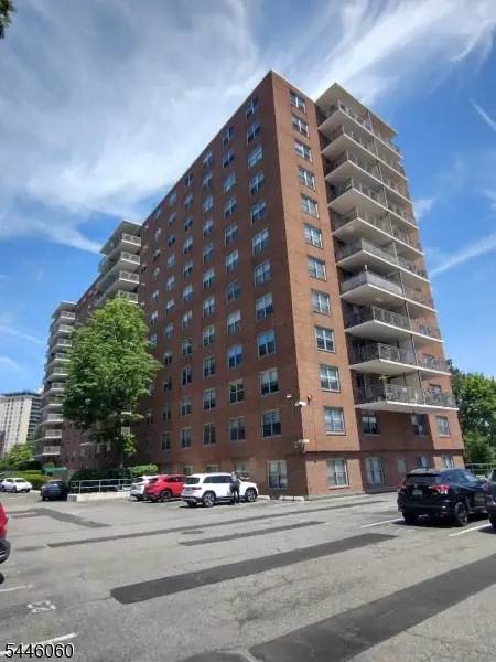 301 Beech St #7E, Hackensack, NJ 07601 - #2