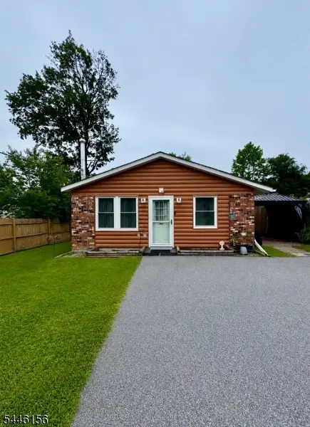 18 Prince St, Hamburg, NJ 07419 - #2
