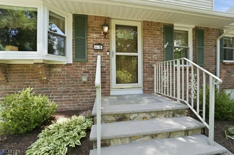 5 Greenwood Ave, Hopatcong, NJ 07874 - #3