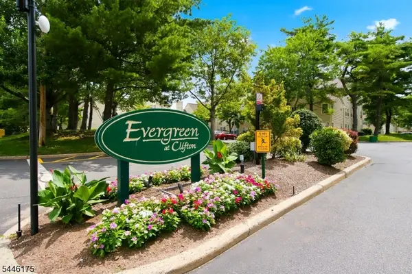 29 Timber Dr #68, Clifton City, NJ 07014