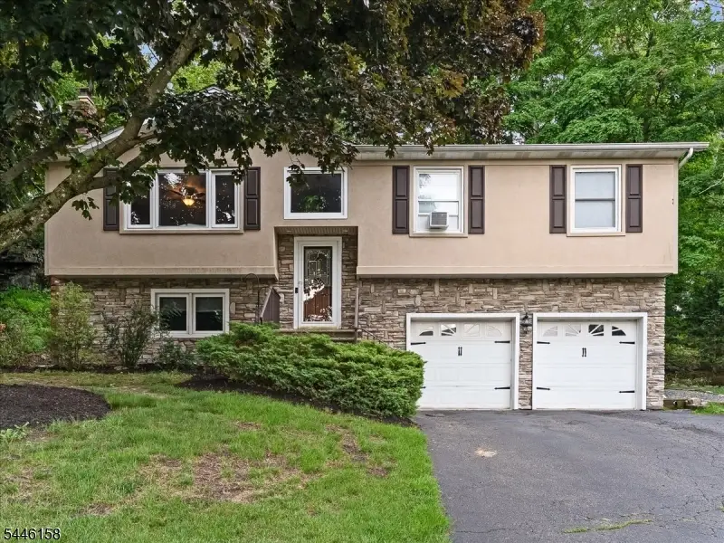 109 Valley View Trl, Lake Mohawk, NJ 07871 - #1