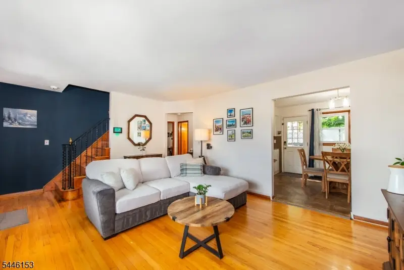 140 Maplewood Ave, Clifton, NJ 07013 - #1