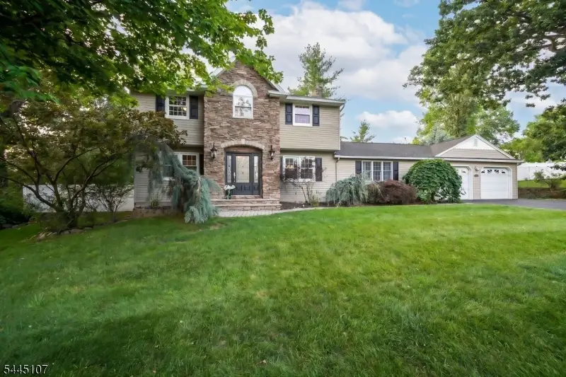 68 Fieldstone Pl, Wayne, NJ 07470 - #3