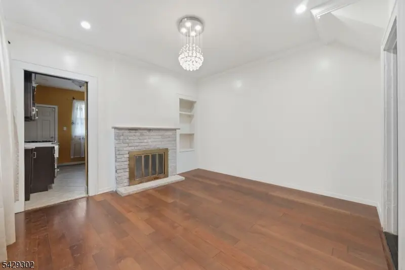 270 Snyder St, City Of Orange, NJ 07050 - #2