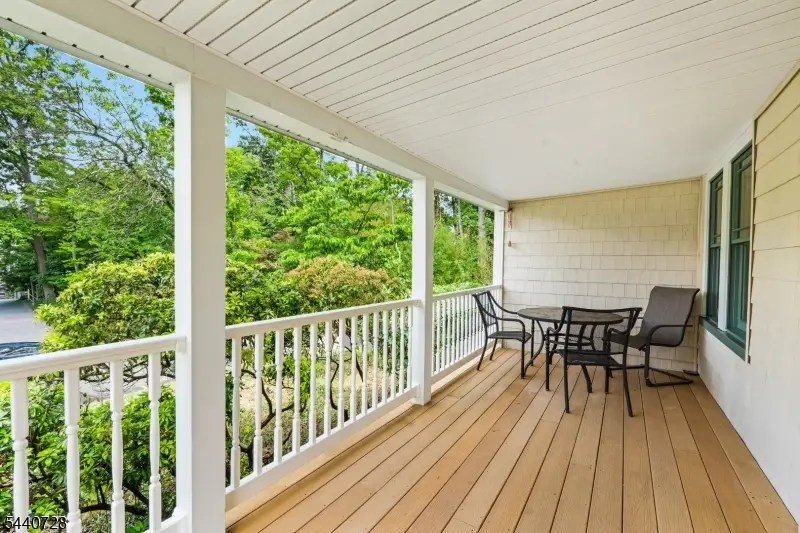34 Orchard Sq, Caldwell, NJ 07006 - #2