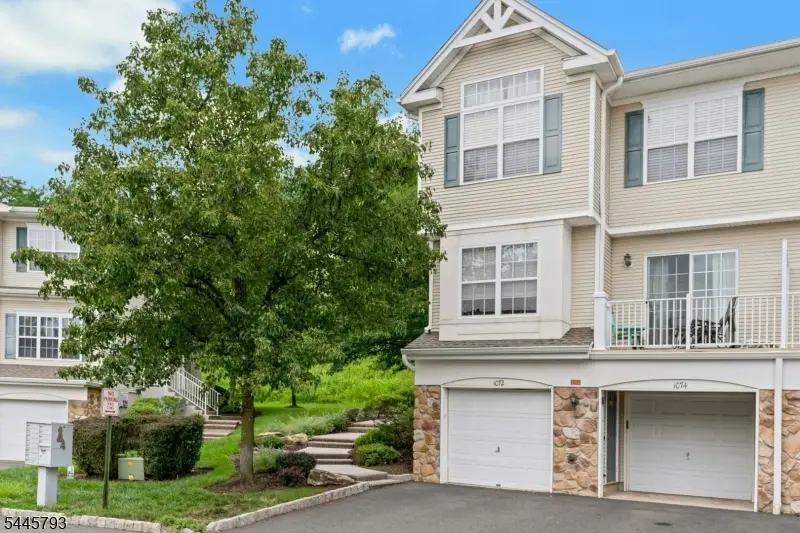 1074 Shadowlawn, Dunellen, NJ 08812 - #1