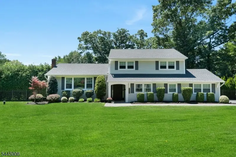 247 Oldwoods Rd, Franklin Lakes, NJ 07417 - #1