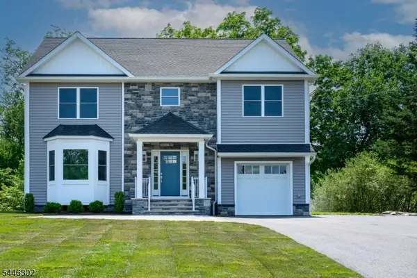 142 Passaic Ave, Roseland Boro, NJ 07006