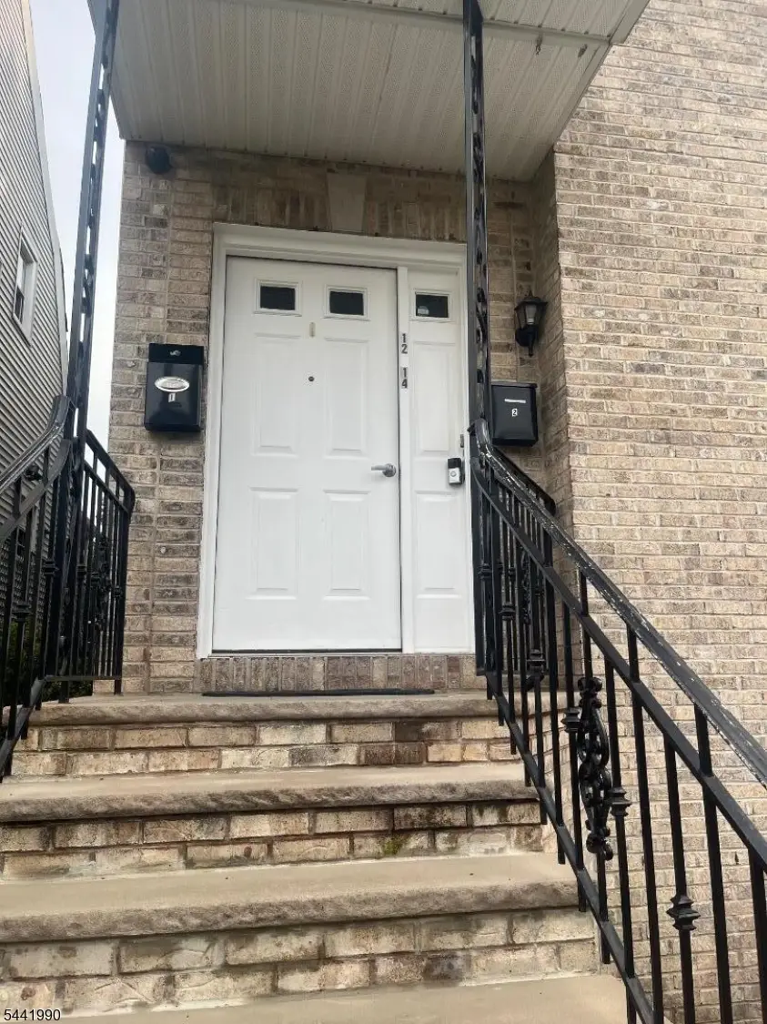 12 Cliff Hill Pl, Newark, NJ 07106 - #3