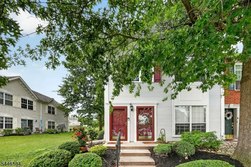161 Gregory Ln, Franklin Park, NJ 08823 - #3