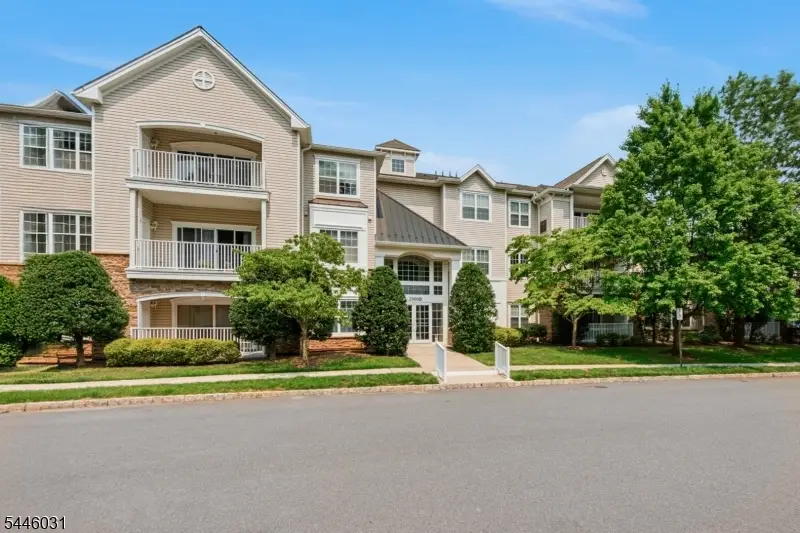 2205 Conrad Way #2205, Franklin, NJ 08873 - #3