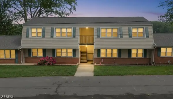 10- C Haven Dr, Old Bridge Twp., NJ 07747