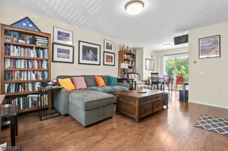 10- C Haven Dr, Matawan, NJ 07747 - #2