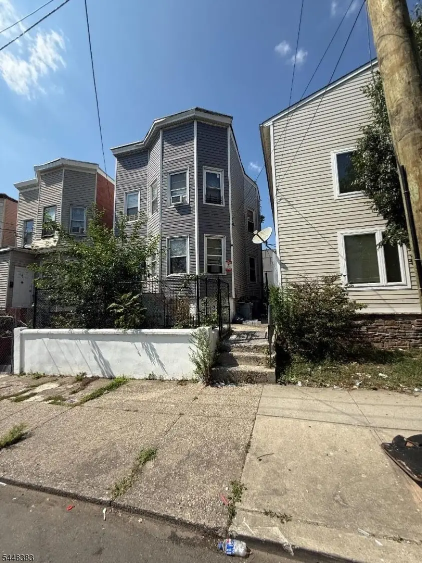 125 Governor St, Paterson, NJ 07501 - #3