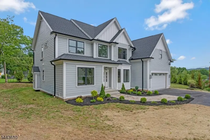 752 Valley Rd, Long Hill, NJ 07933 - #2