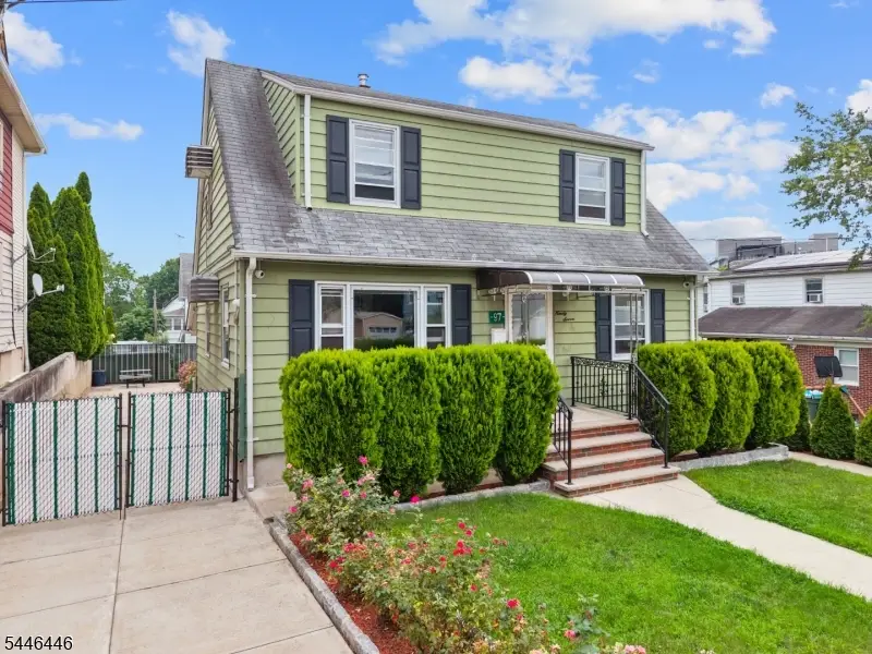 95 Hudson St, Clifton, NJ 07011 - #1