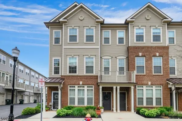 73 Robeson St, Somerville Boro, NJ 08876