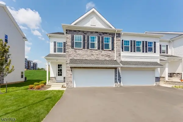 4 Biltmore Ave, East Hanover Twp., NJ 07031