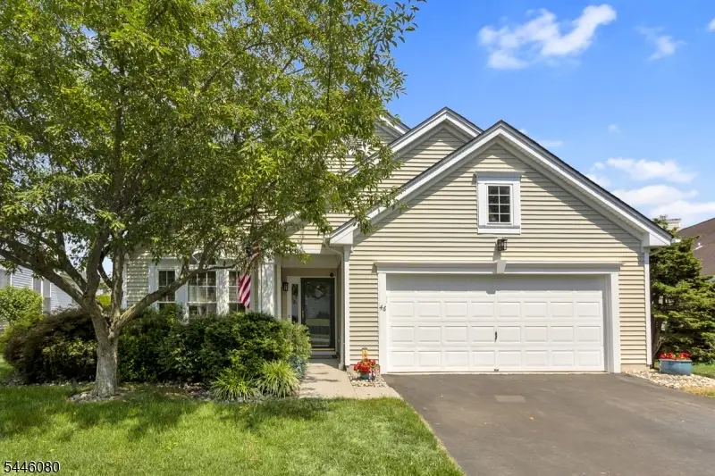 46 Kensington Cir, Brookfield, NJ 07823 - #1