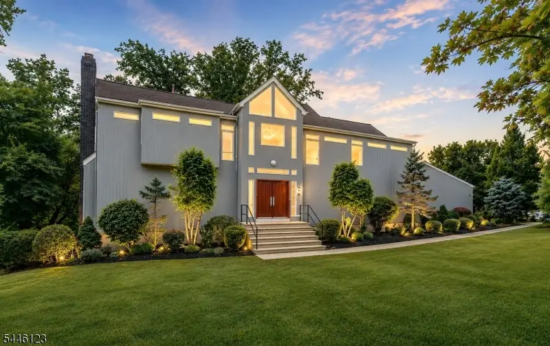 30 Ellsworth Dr, Warren, NJ 07059 - #2