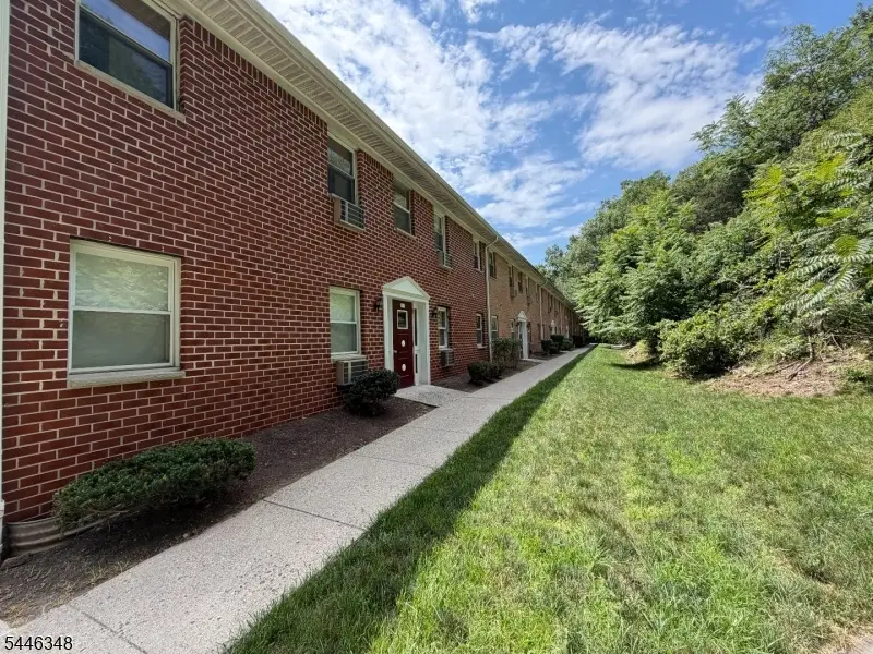 100 Pierson Miller Dr #41, Pompton Lakes, NJ 07442 - #1